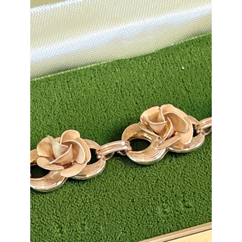 Vintage Radiant 12K Gold Filled Rose Link Bracelet Box
